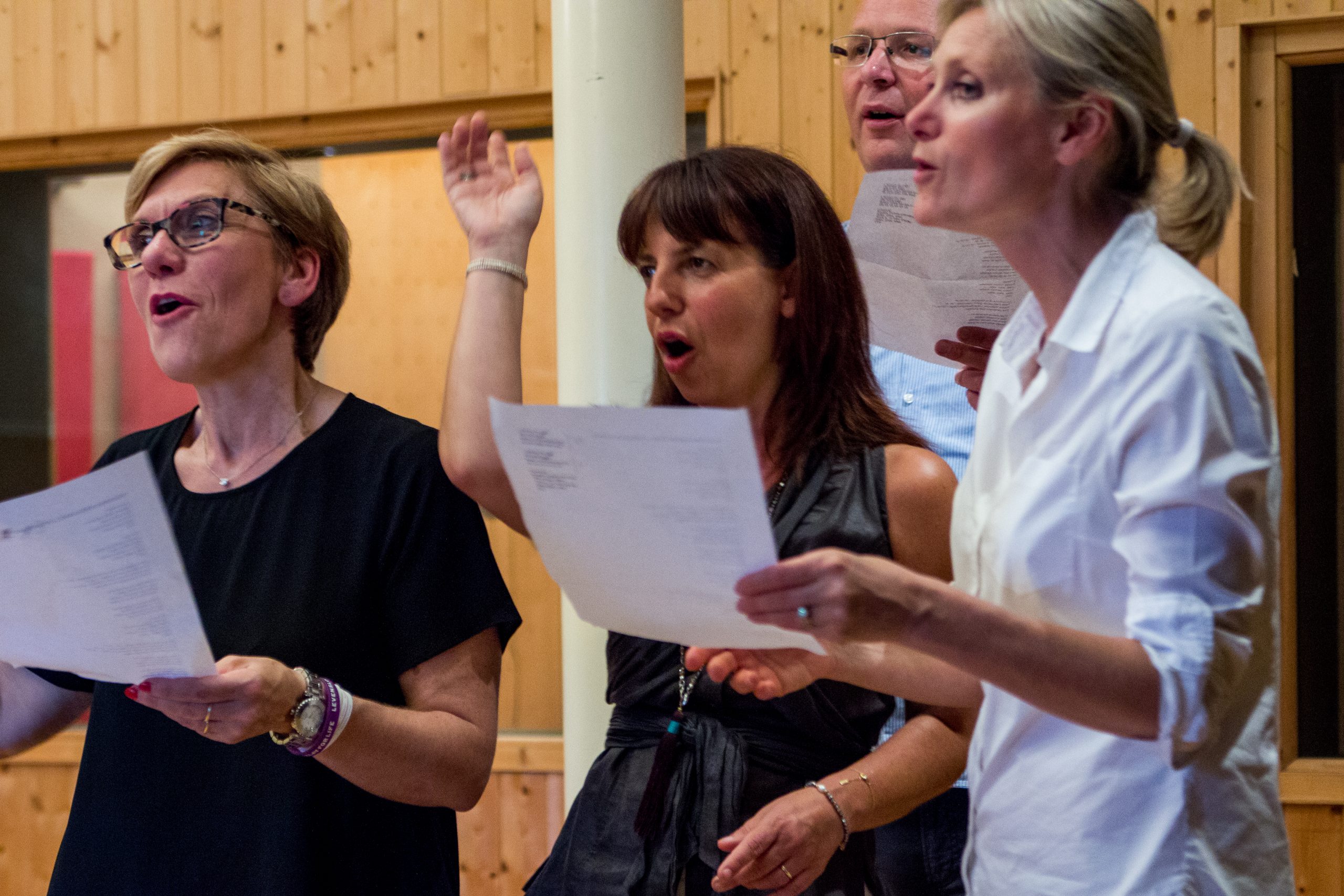 teambuilding chanson et doublage de film en studio Feeling Studio Lille teambuilding chanson et doublage de film en studio Feeling Studio Lille